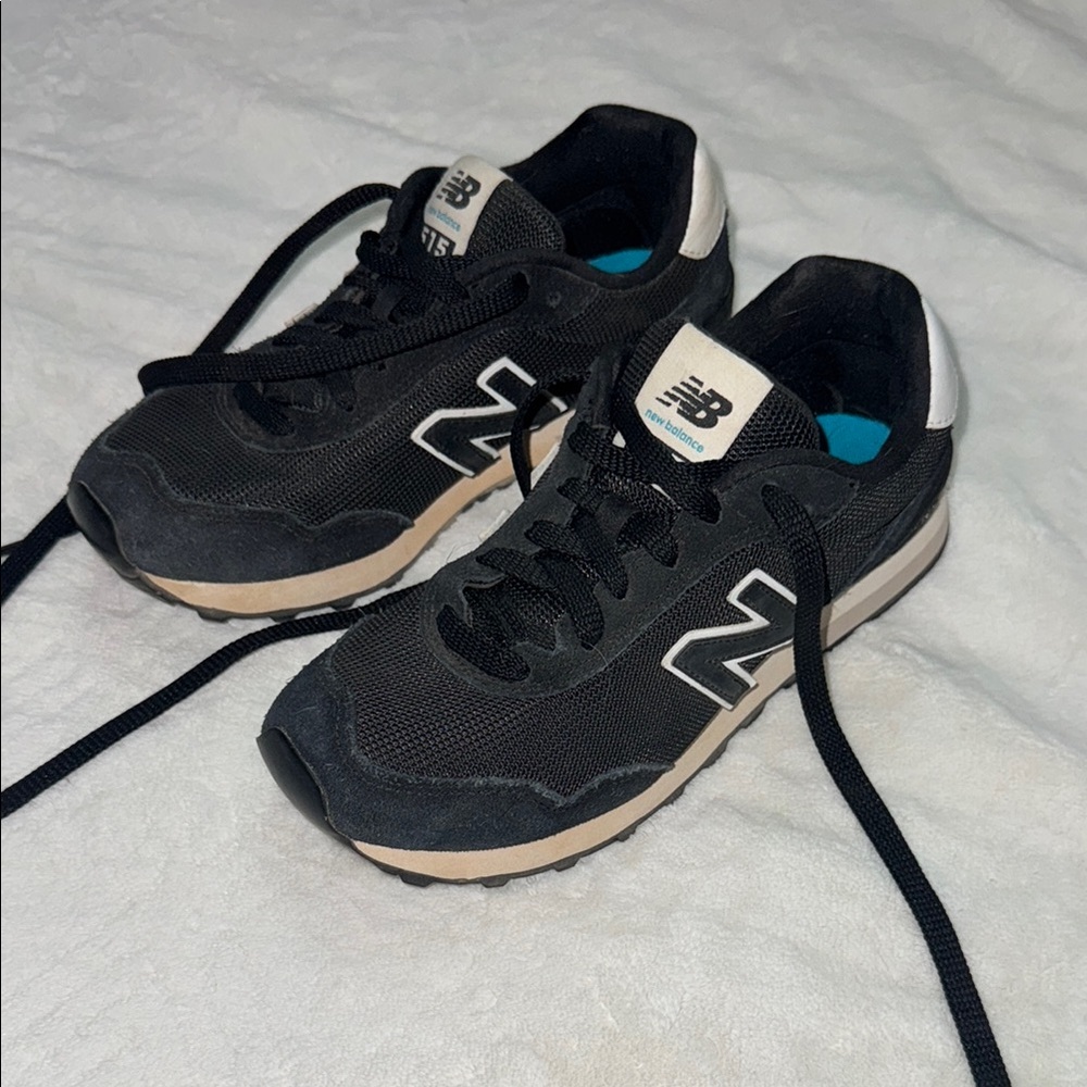 New Balance 515 Black and White Sneakers